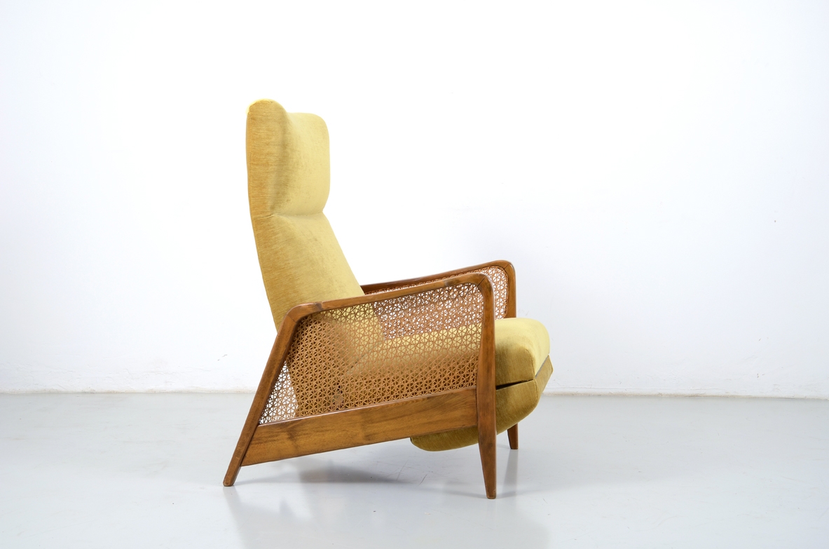 Vintage armchairs seatings design gallery Milan