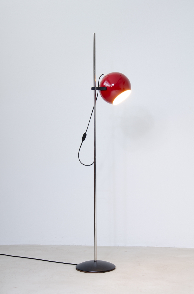 Reading lamp with lacquered metal shade and chromed metal stem.  Harvey Guzzini manufacture, Recanati, 1960's.