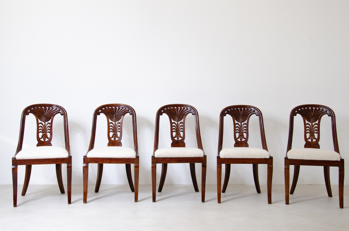 Rare set of twelve refined dining chairs in walnu