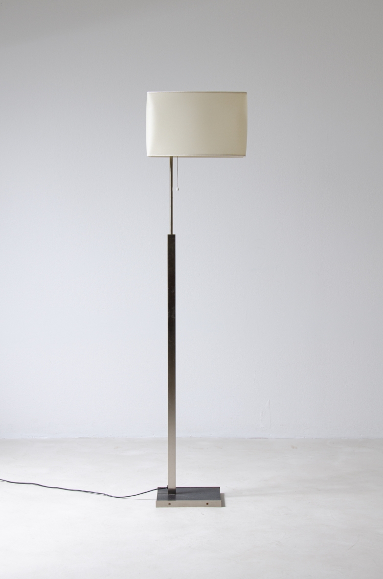 Stilnovo, a rare floor lamp with a brass structure and fabric lampshade