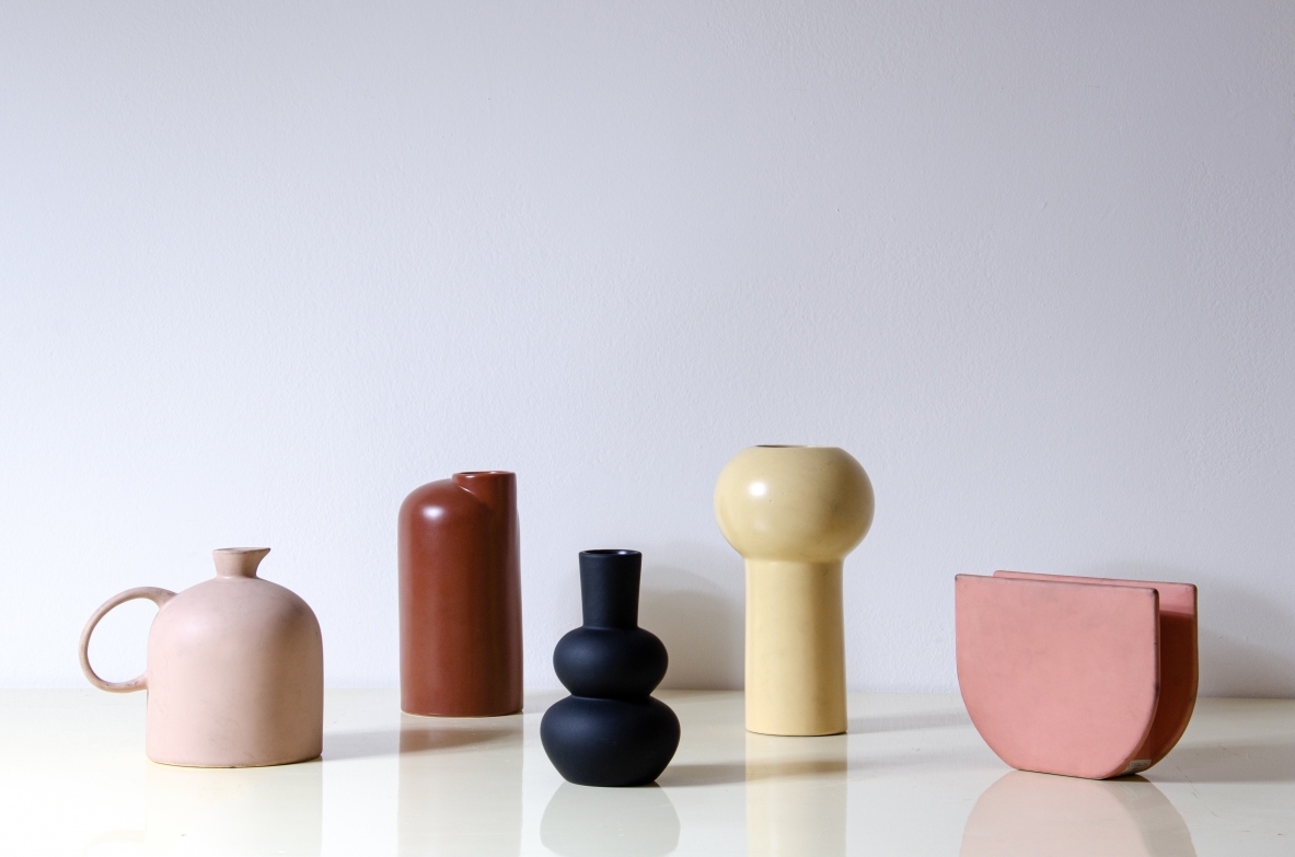 Achille Castiglioni 1975, Colored ceramic vases in fine opaque paste. Compasso d'oro award label