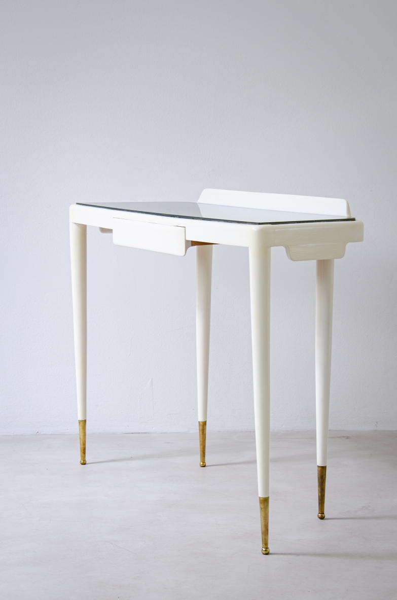 Console in the style of Gio Ponti Italian manufacture, 1940s.