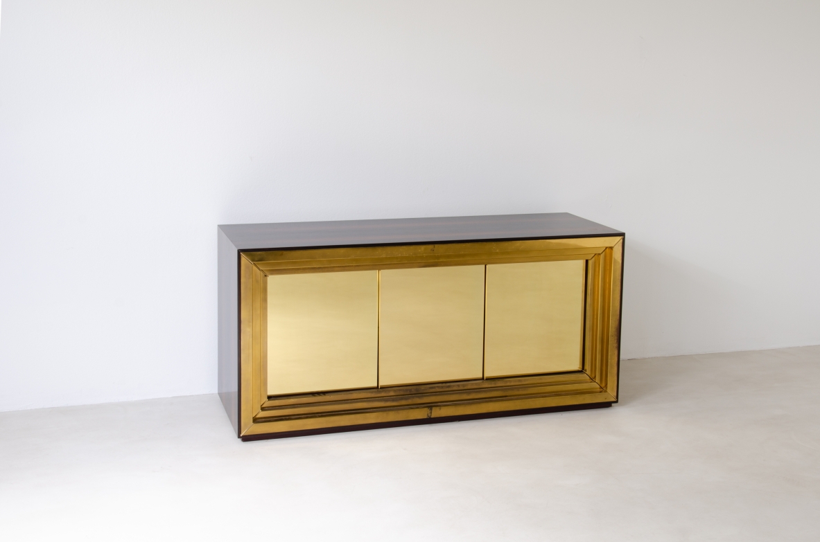Luciano Frigerio (1928-1999)  Large and unique storage unit Manufactured by Frigerio & C. 1970s.
