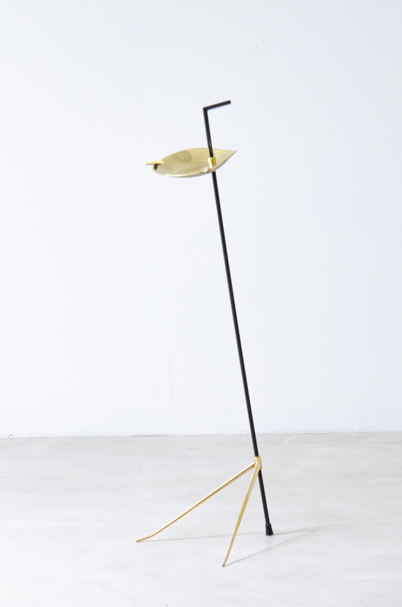Stand ashtray with black painted steel rod and brass details.  Italian manufacture, 1950's.