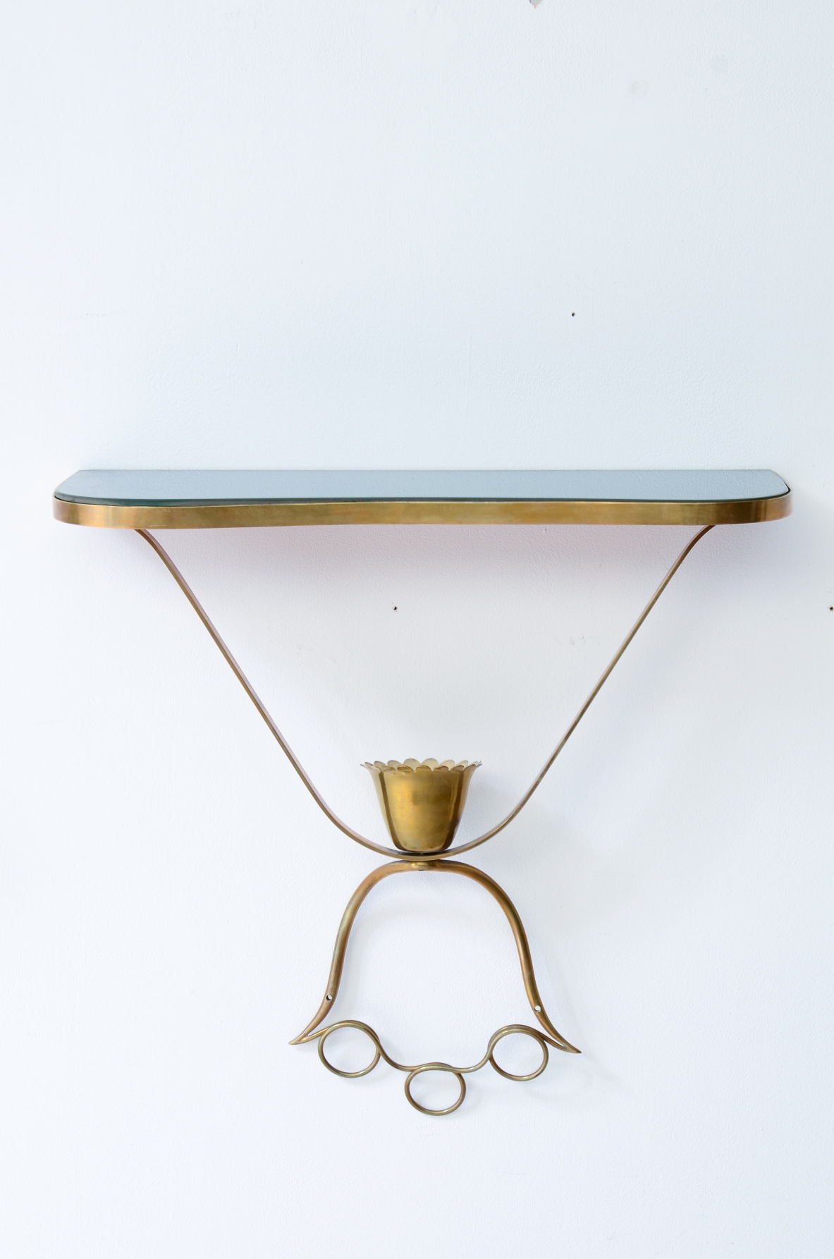 Pierluigi Colli (1895-1968)  Pair of small brass consoles with opaline glass top.    Italian manufacture, approx. 1950.