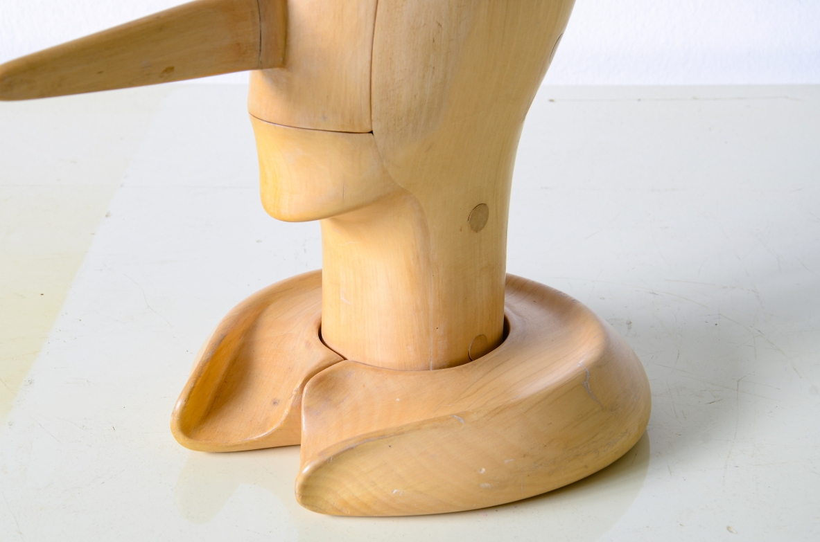 Alfonso Bini  Testa di Pinocchio in legno di acero probabilmente progettata per essere utilizzata come schiaccianoci. Manifattura italiana 1970ca.