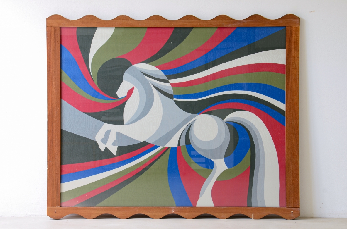 Grande serigrafia su tessuto in seta dentro cornice in legno sagomato anni 60 Grande serigrafia su tessuto in seta dentro cornice in legno sagomato anni 60