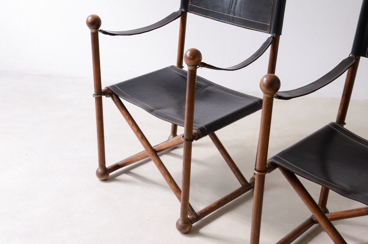coppia di sedie pieghevoli in legno tornito Pierre Lottier per Valenti. Spagna anni 40 coppia di sedie pieghevoli in legno tornito Pierre Lottier per Valenti. Spagna anni 40
