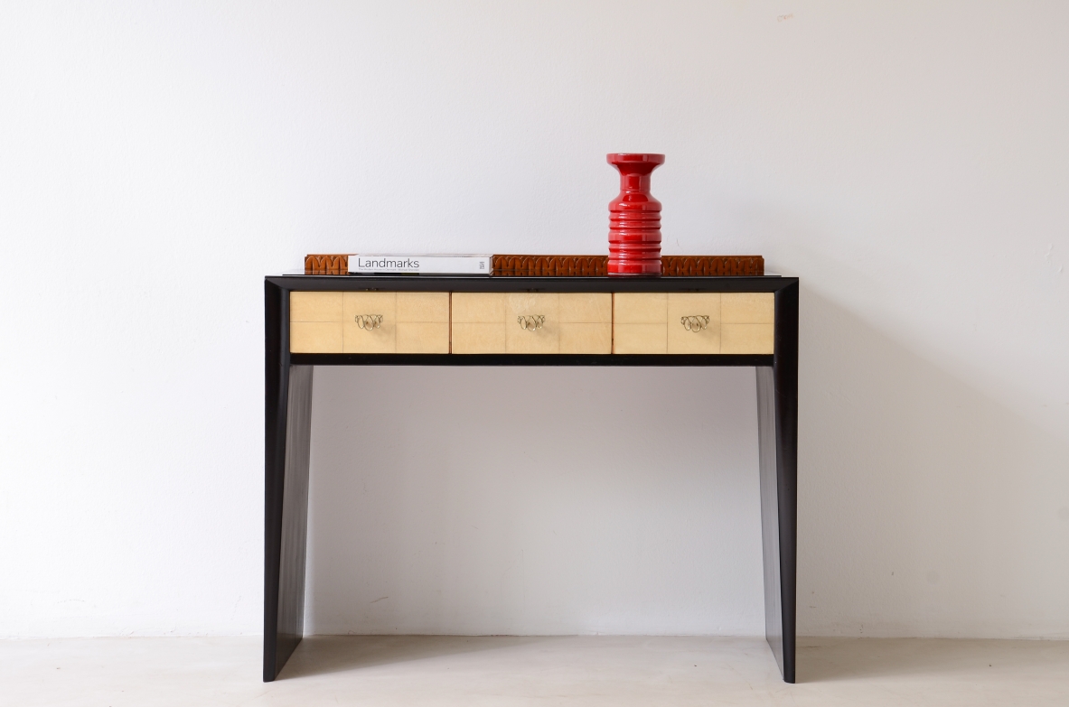 ABV Borsani Varedo  Elegant stained oak console table with carved wood motif