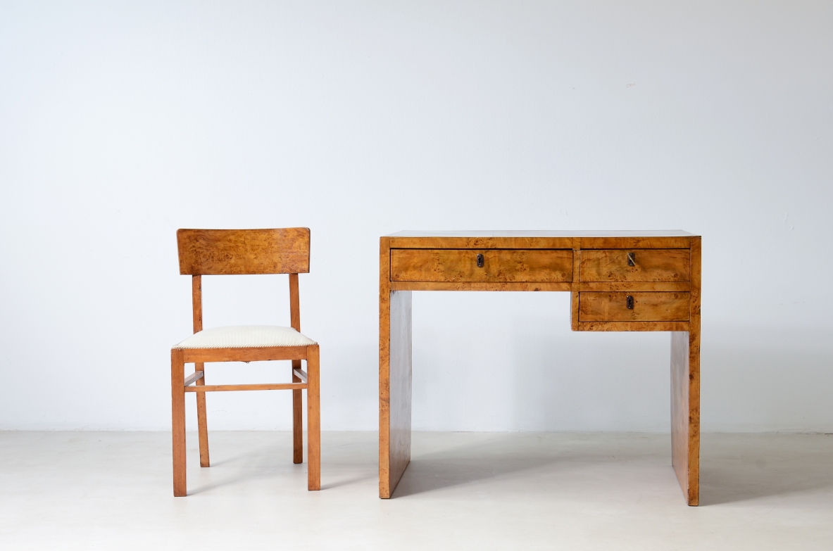Small burl maple center desk with three drawers. Italian manufacture, circa 1930/40.