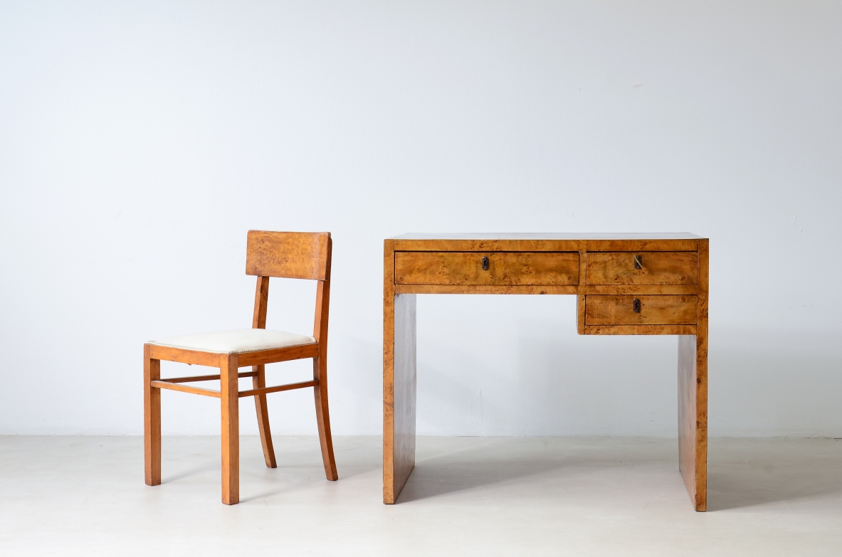 Small burl maple center desk with three drawers. Italian manufacture, circa 1930/40.