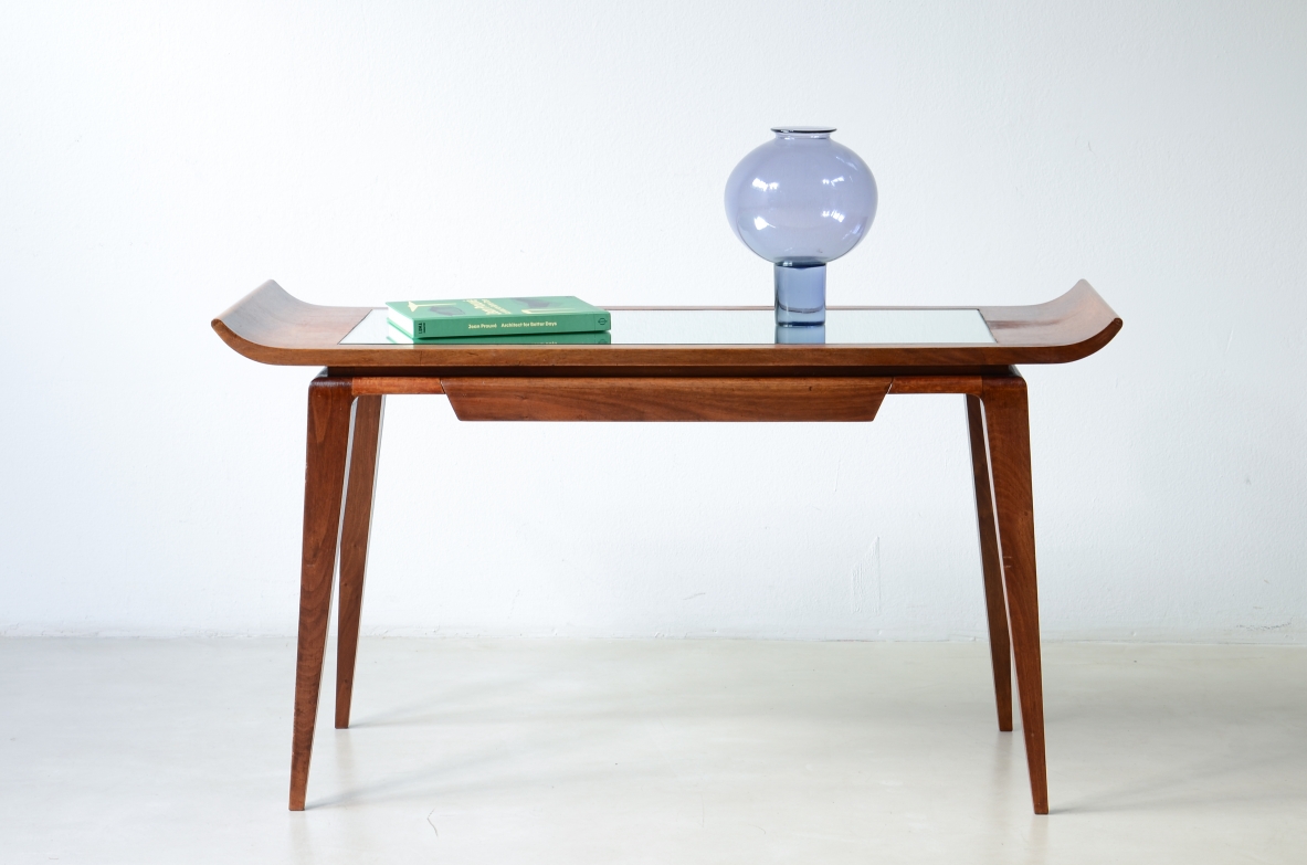 Fontana Arte Milano  Splendid walnut console/desk, Fontana Arte, 1940.
