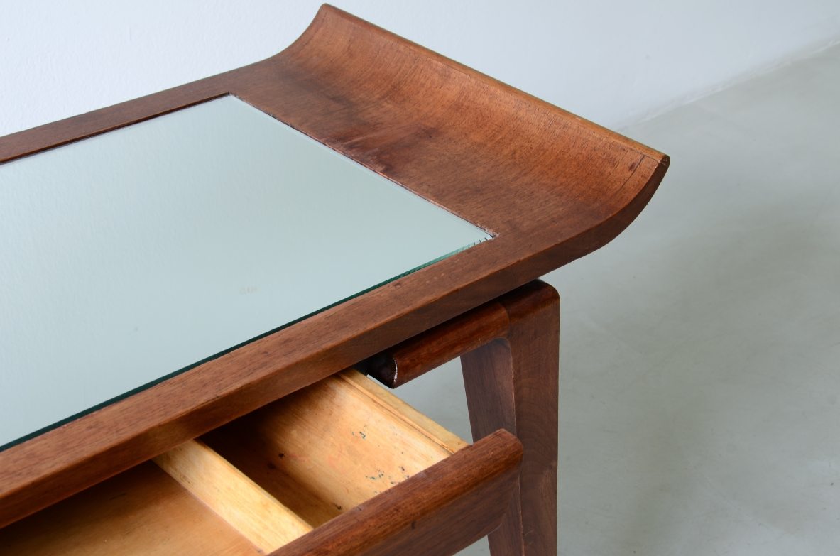 Fontana Arte Milano  Splendid walnut console/desk, Fontana Arte, 1940.