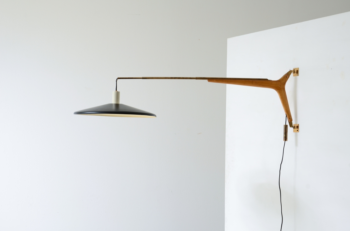 Franco Buzzi, lampada aplique da parete con braccio estensibile. Stilnovo 1950