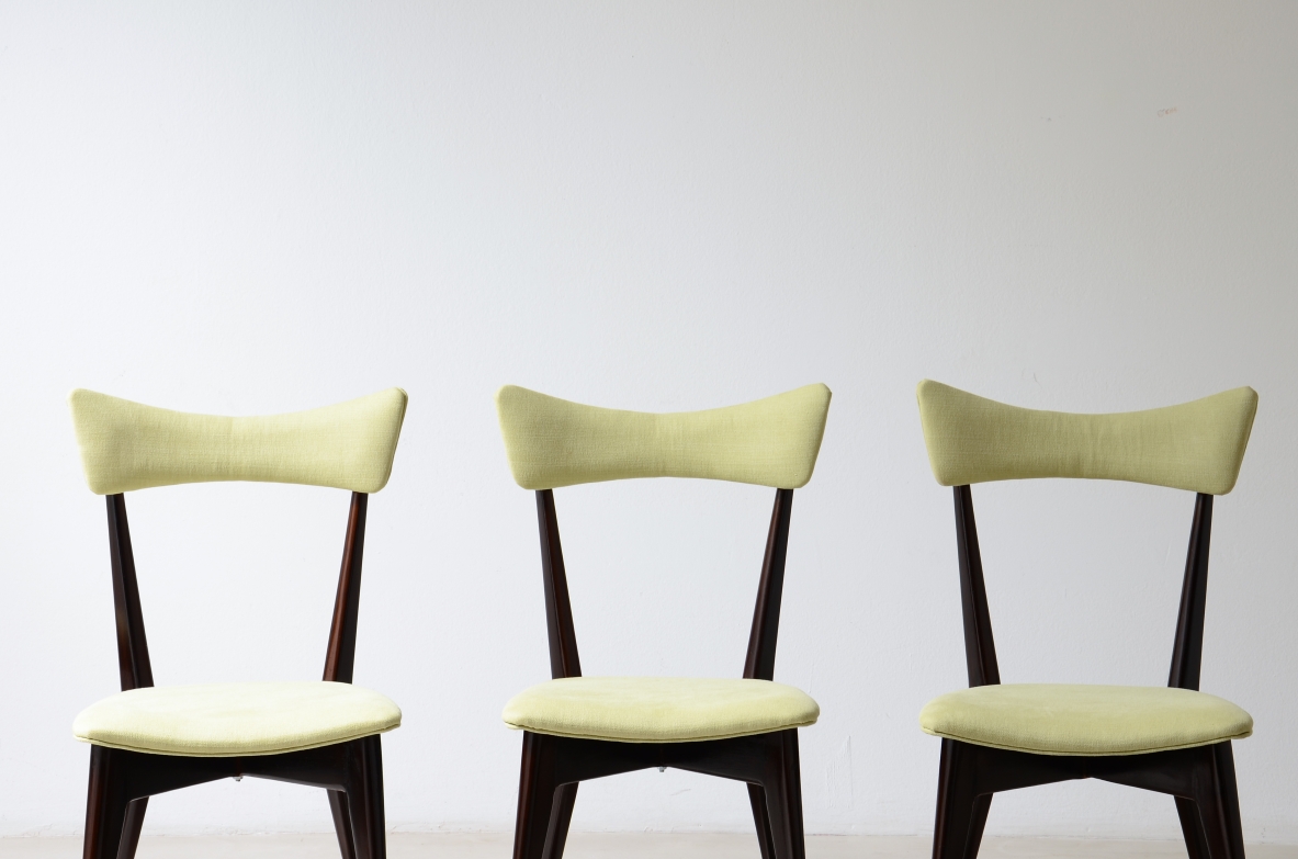 Ico Parisi, Rare set of 8 walnut chairs Manufactured by F.lli Colombo, Como, 1945 