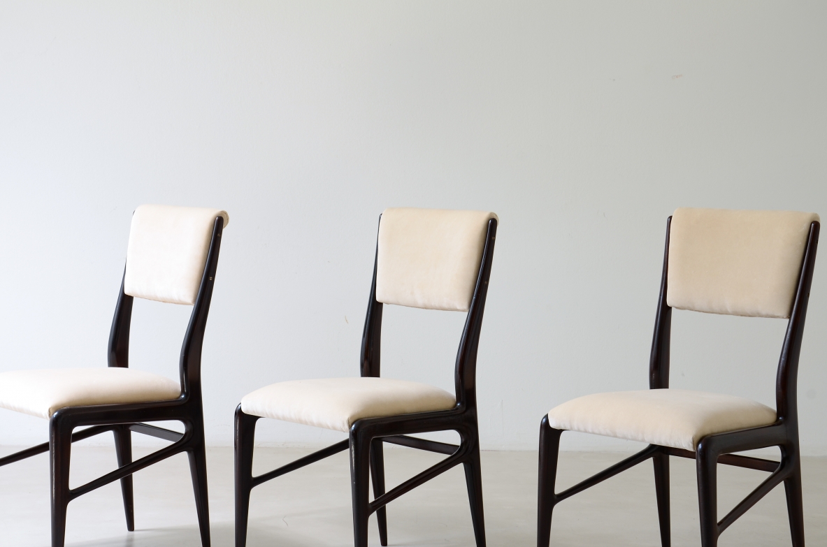 Ico Parisi Six shaped wooden chairs, Made in 1950.