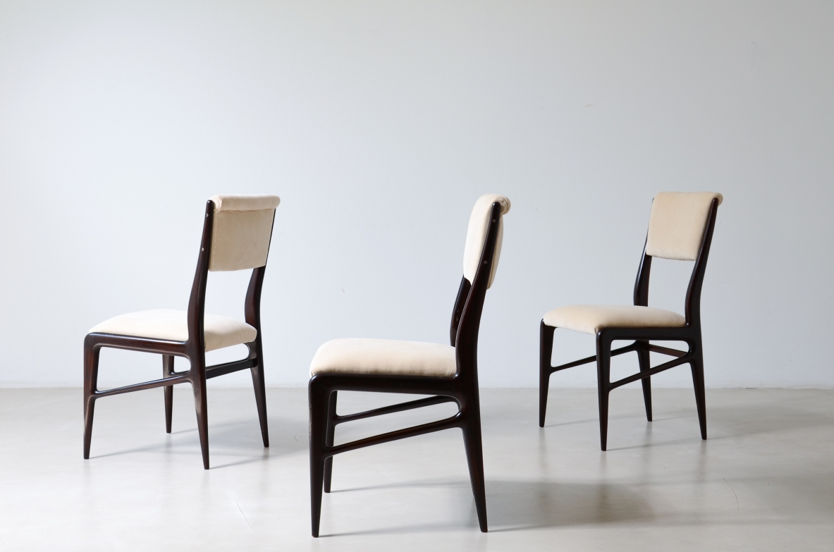Ico Parisi Six shaped wooden chairs, Made in 1950.