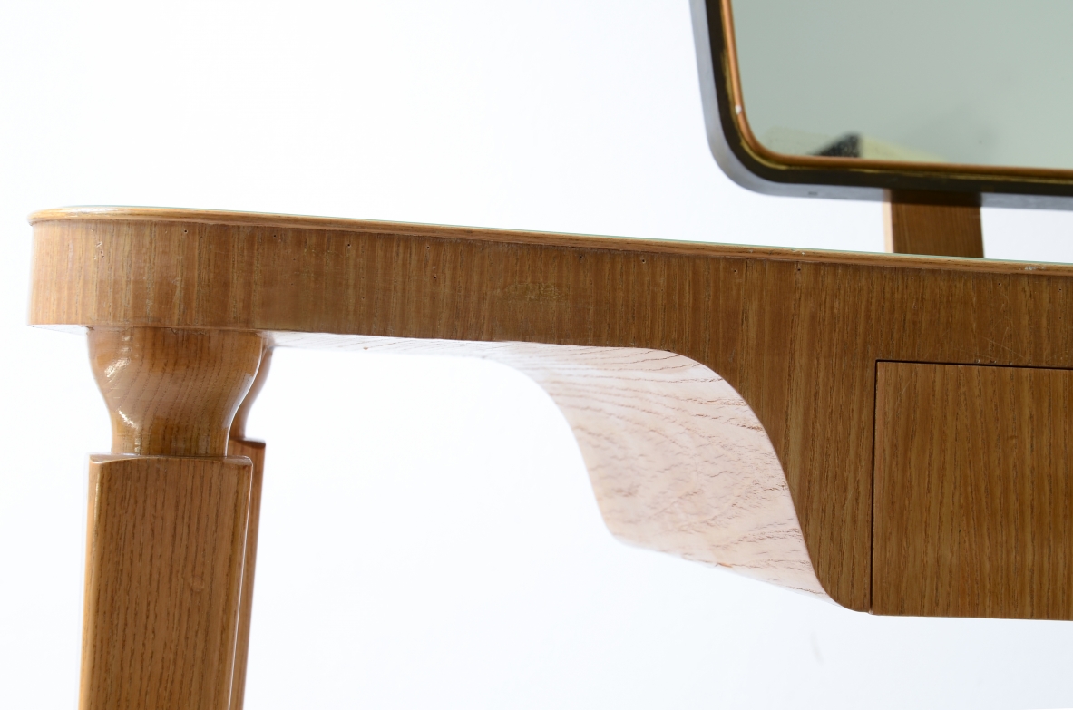 Elegant ash vanity console. Italian manufacture, circa 1940.