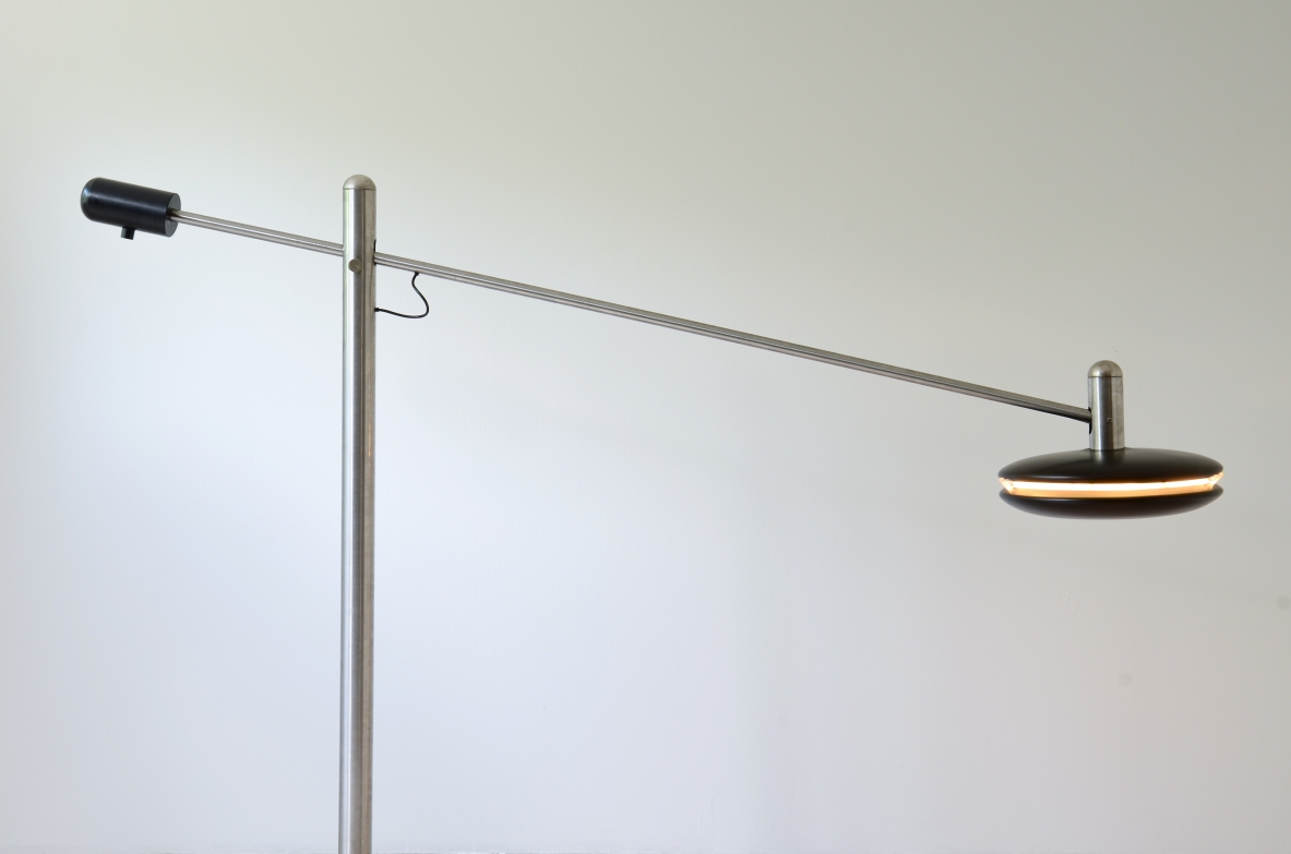 Selenova 1972 lampada da terra in acciaio e metallo laccato di grandi dimensioni