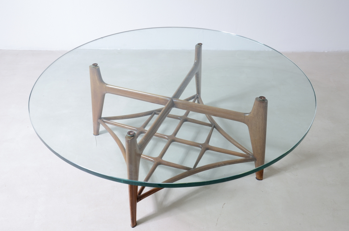 Splendido tavolo basso con quattro gambe in legno sagomato, Attribuito a Gio Ponti, manifattura 1955ca.