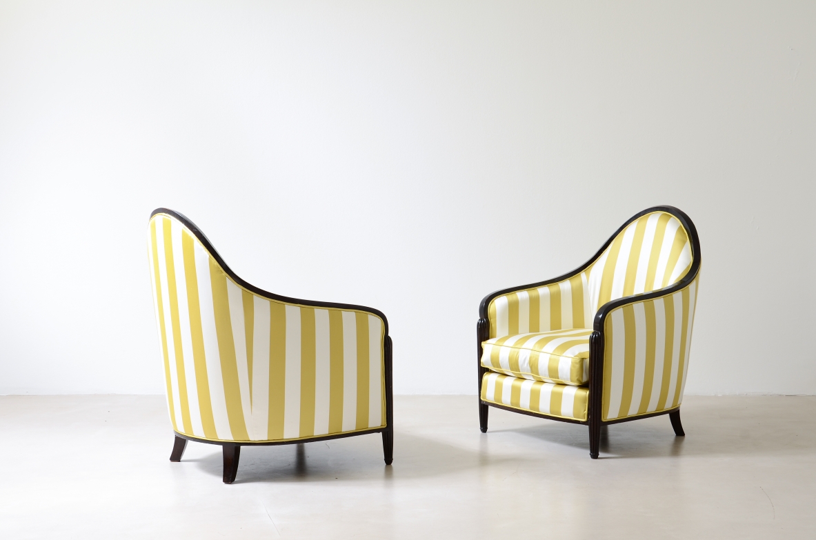 Coppia di eleganti poltrone Francia, epoca Art Deco, 1930ca.
