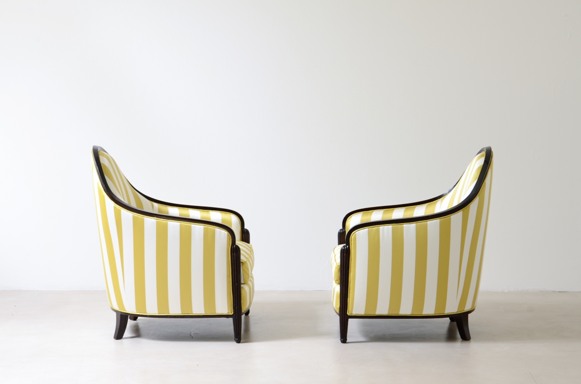 Coppia di eleganti poltrone Francia, epoca Art Deco, 1930ca.