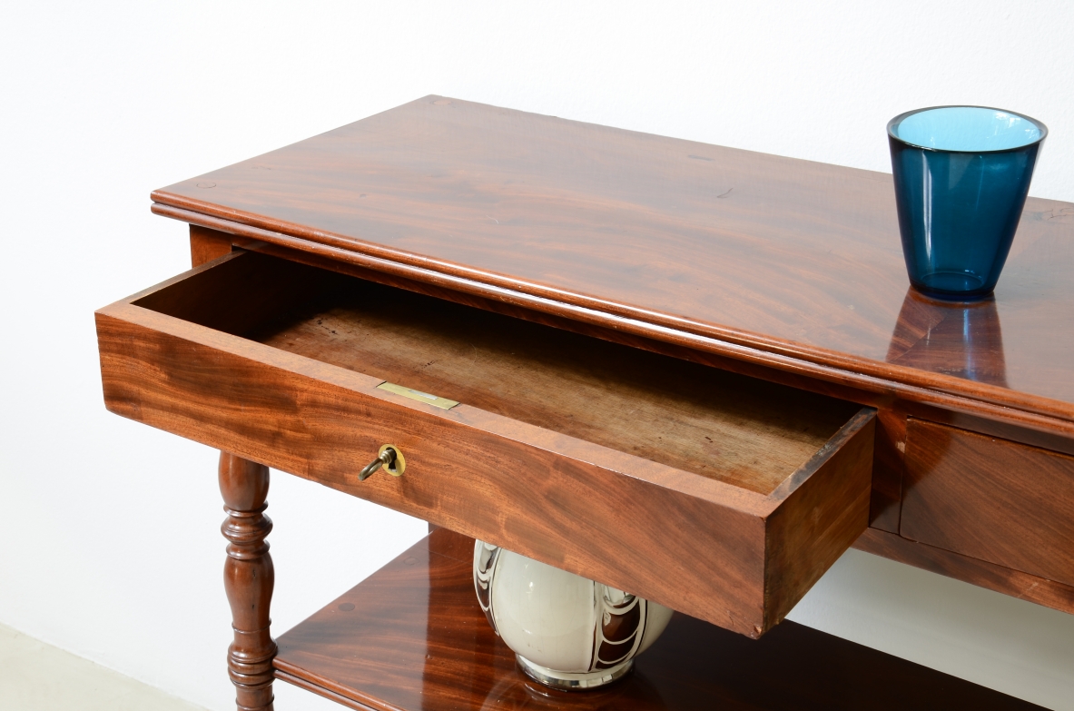 Elegante console 