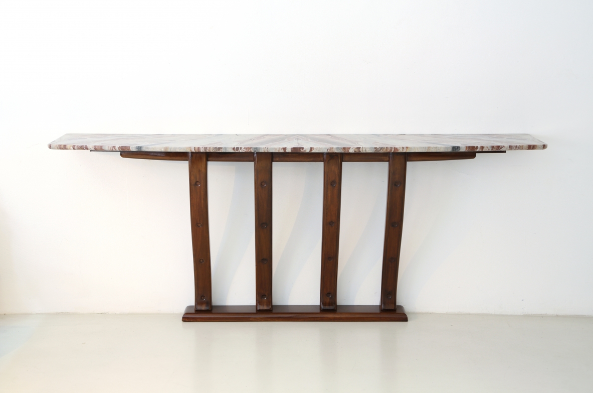 Refined console with marble top in perfect conditions, Attr. Arch. Giovanni Greppi, Italy 1940ca.