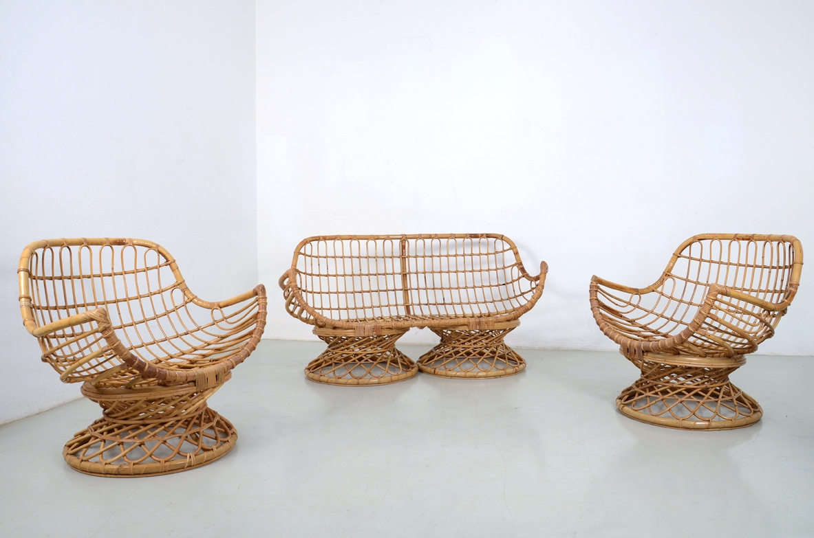 Pair of armchairs and sofa in rattan in perfect conditions, Italy 1960's.
