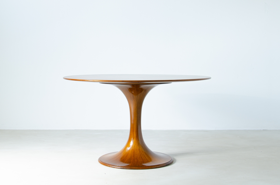Luigi Massoni, elegant round table "Clessidra" model for furniture. Walnut wood, Italy 1959.