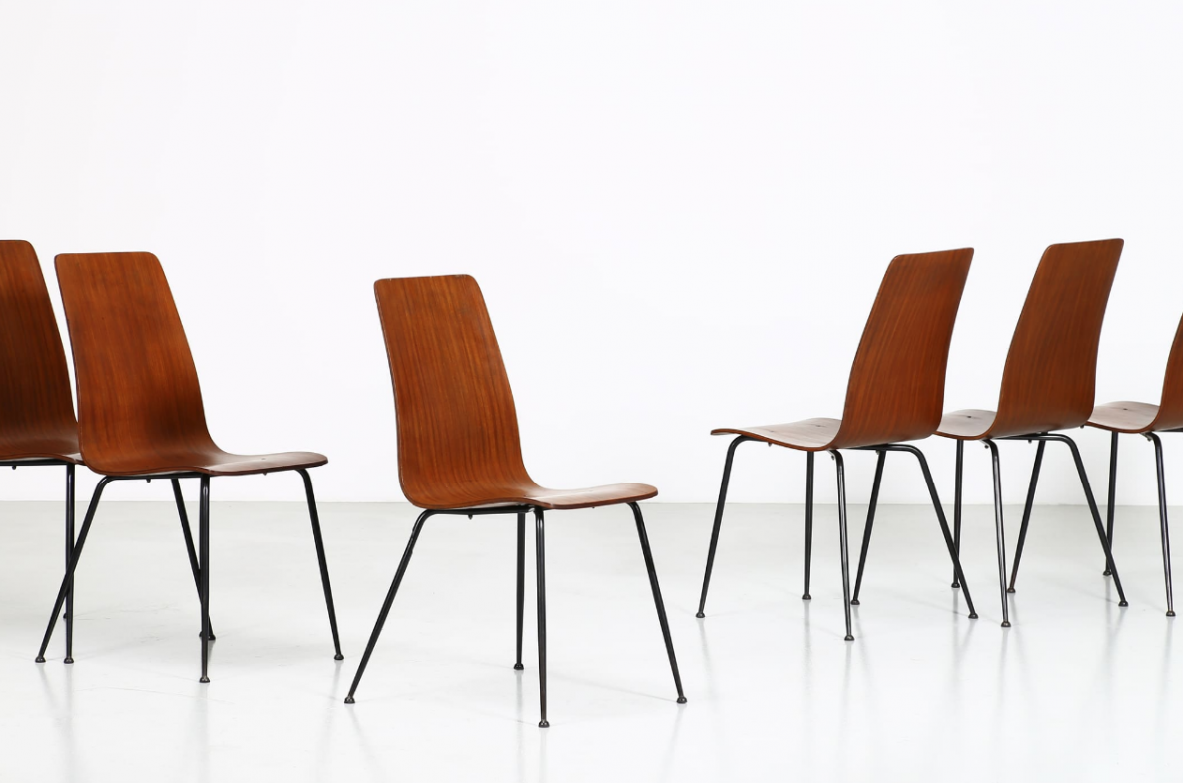 Carlo Ratti, sei sedie in legno curvato e struttura in metallo laccato, 1950ca.