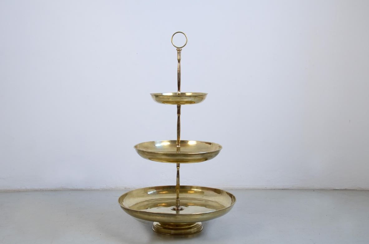 A splendid valet by Luigi Caccia Domnioni.Prod. Azucena, 1958 ca.
