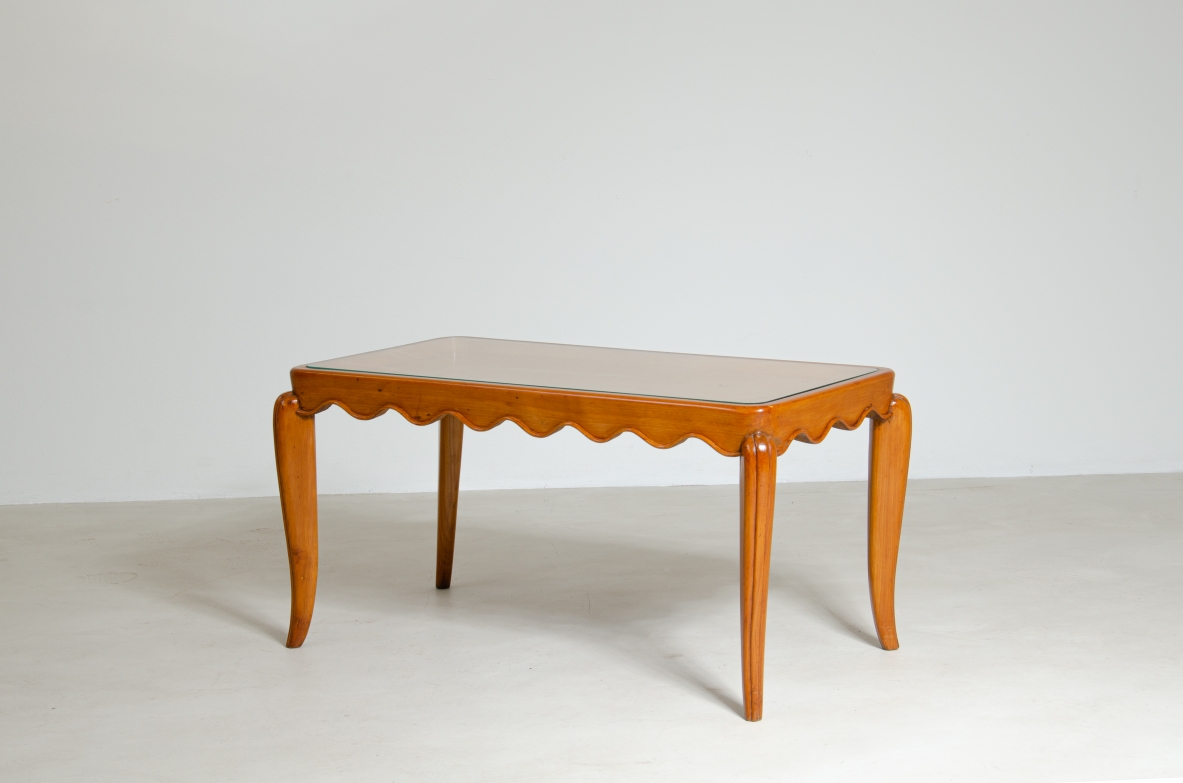 Paolo Buffa, rare 1940's coffee table in maple wood with star inlays in brass, iconic of his most refined pieces.