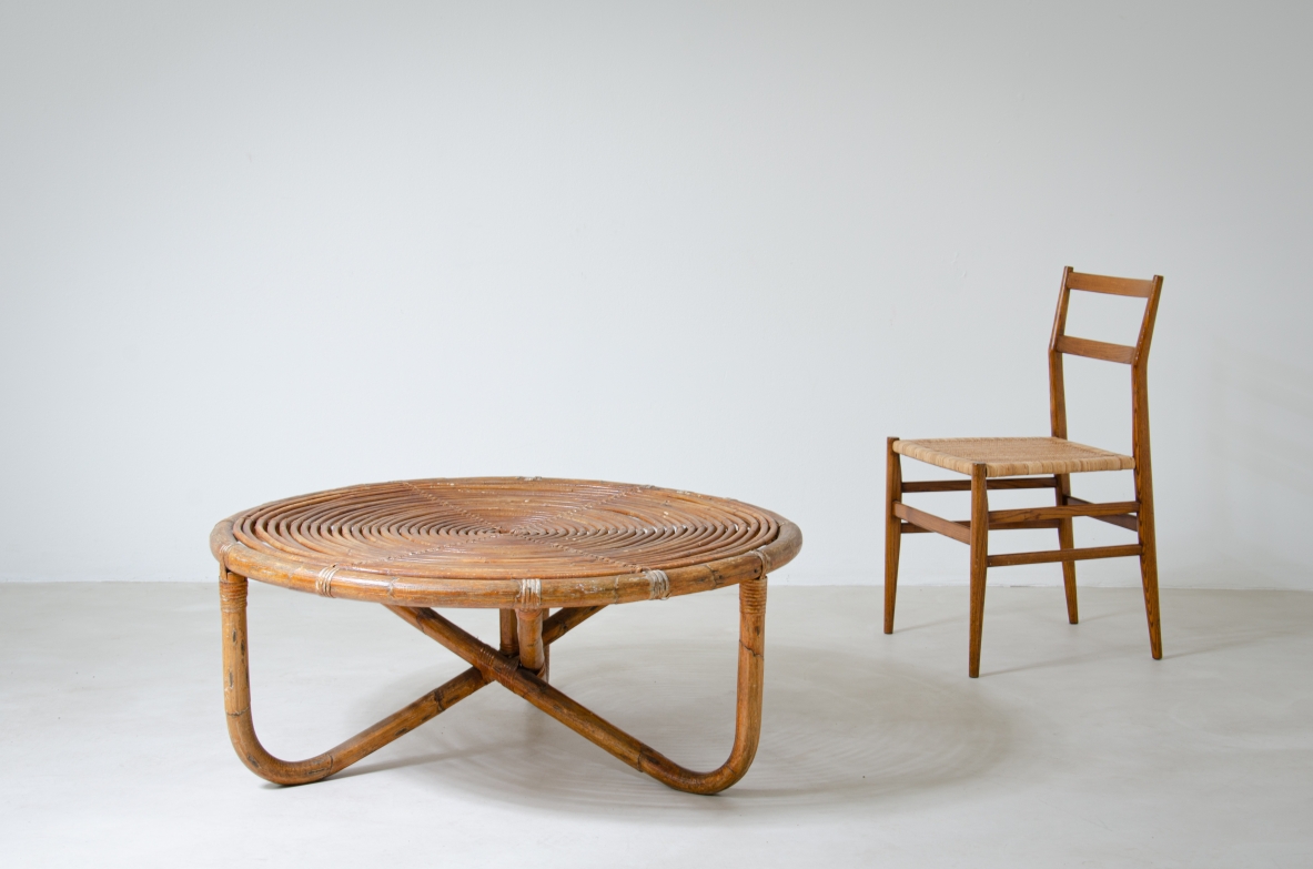 Low table in rush and rattan.  Italian manufacture from the 1960s.