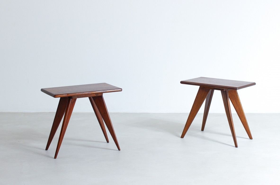 Coppia di tavolini in legno. Manifattura italiana, anni '50
