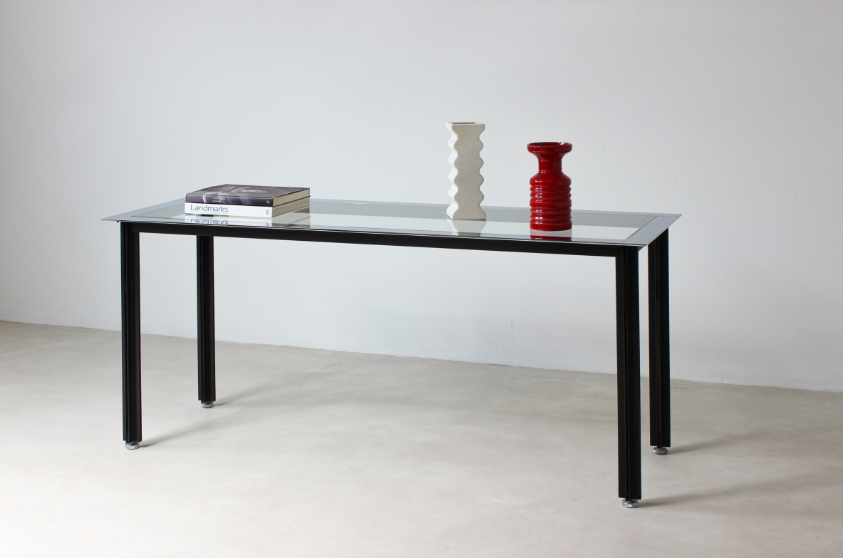 Luigi Caccia Dominioni T10 console table for Azucena, 1957, with rectangular glass top, chromed metal apron and four straight metal legs.