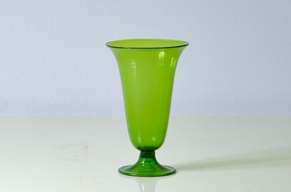 Venini  Vaso in vetro soffiato.  Manifattura Venini Murano, 1930ca.