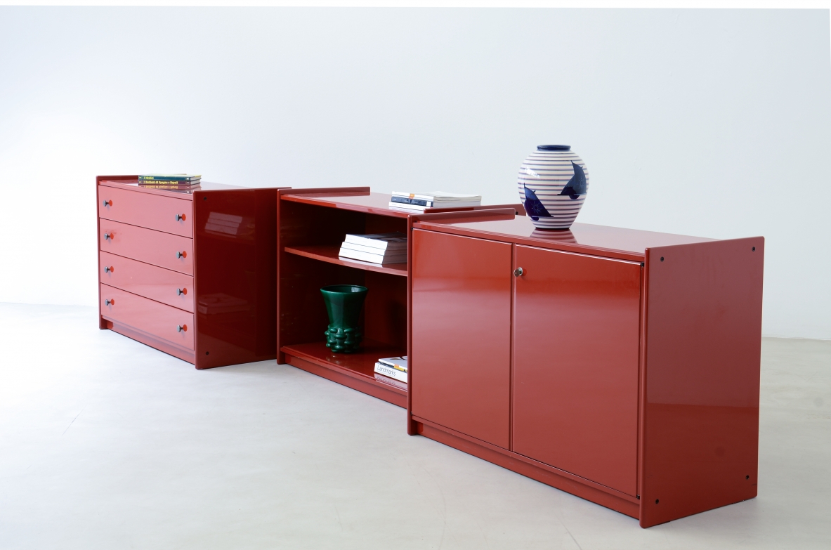 Kazuhide Takahama (1930-210)  Storage unit composed of three different modules in lacquered wood finished on the back and sides. Chest of drawers with 4 drawers, module with open compartment and module with hinged doors.  "Olinto" series Production C&B Bu