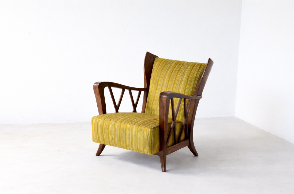 Maurizio Tempestini (1908-1960)  Elegant oak armchair with wavy pattern ca. 1940.