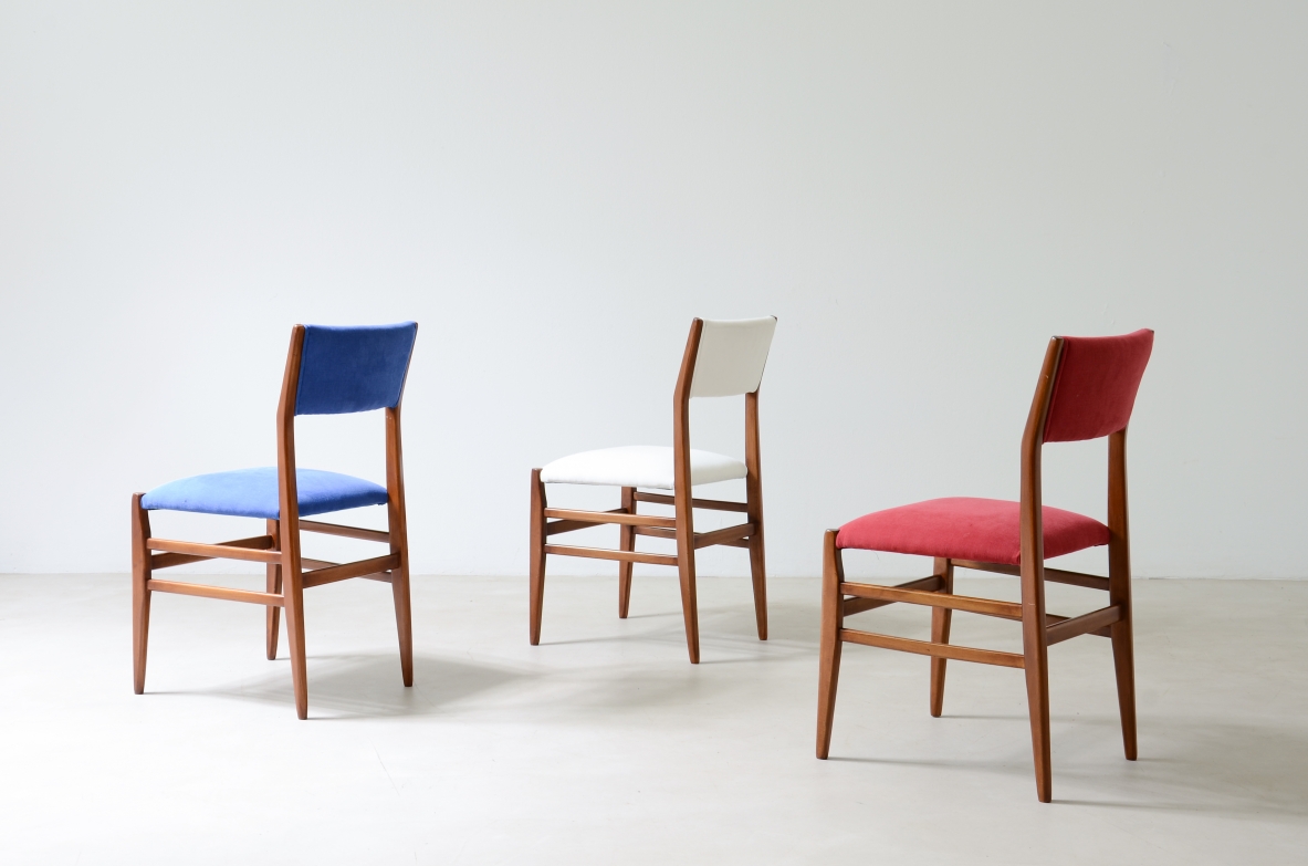 Gio Ponti  12 chairs "modello leggera" with open backrest and padded fabric seat.