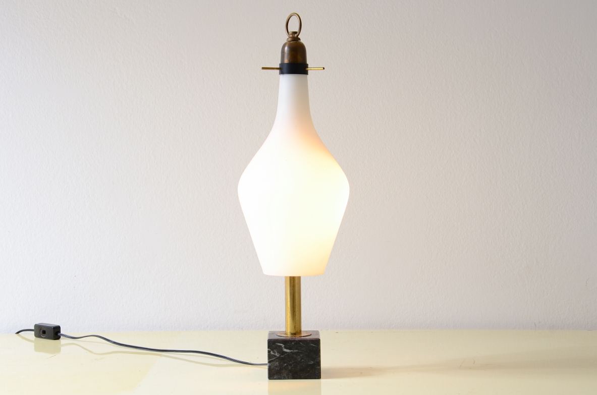 Stilnovo 1950's Table lamp with marble bass and opaline glass