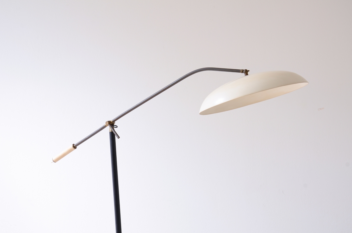 Stilnovo Milano  Reading lamp with metal and brass stem, adjustable arm, and large lacquered metal shade 1950